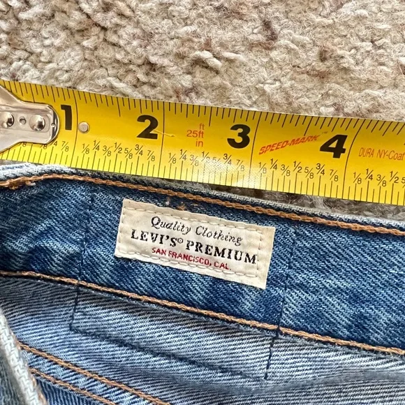 LEVI'S 501‎ High Rise Shorts Womens Size 26 Cutoff Denim Blue Distressed Cotton - Picture 9 of 10